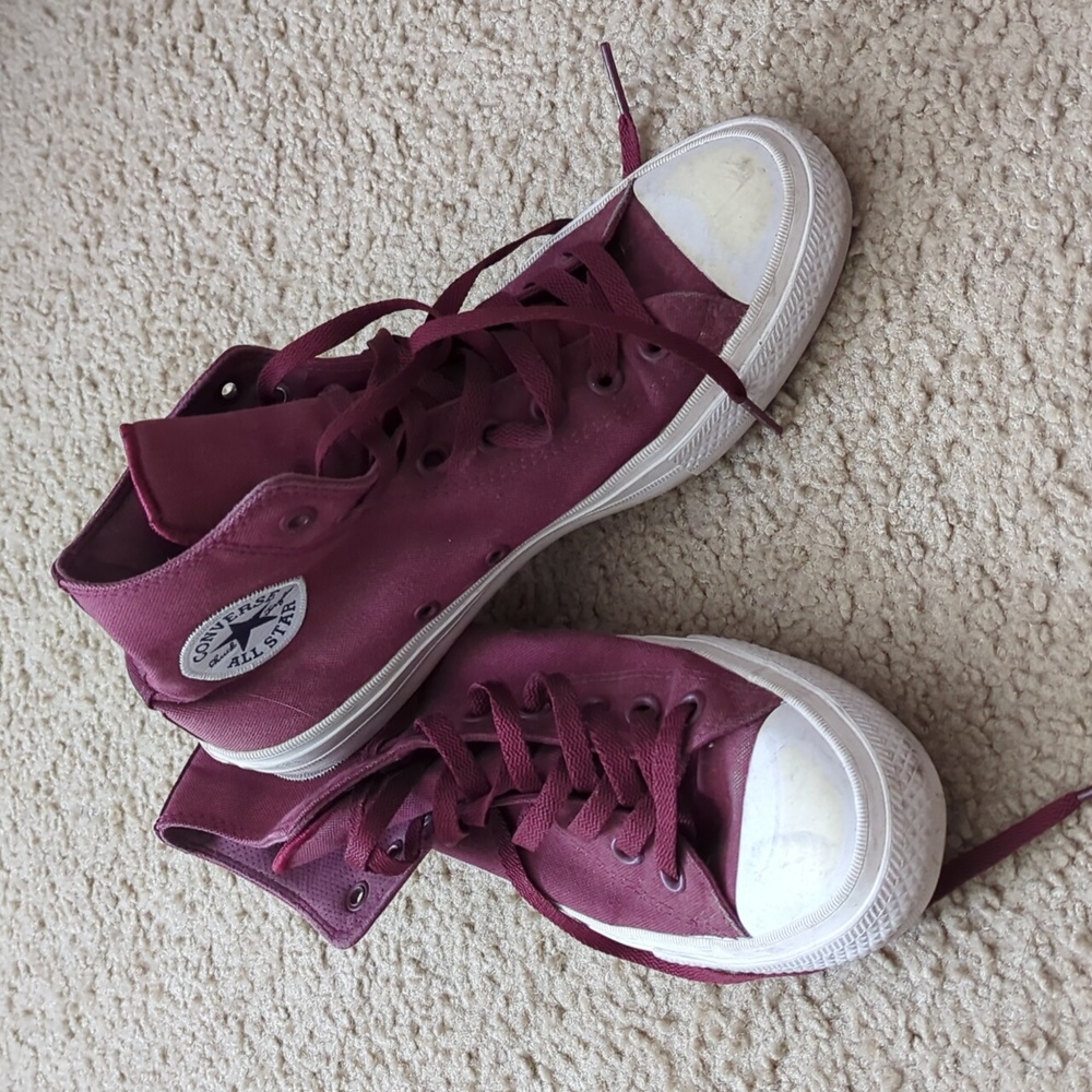Converse maroon high tops